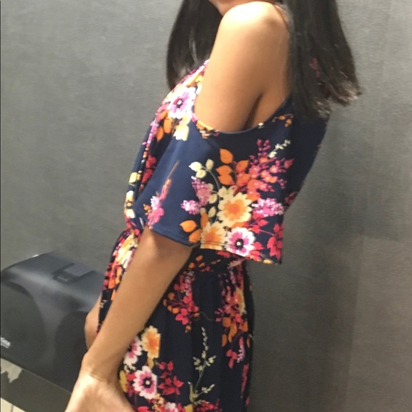 Summer Floral Dress - Picture 6 of 6